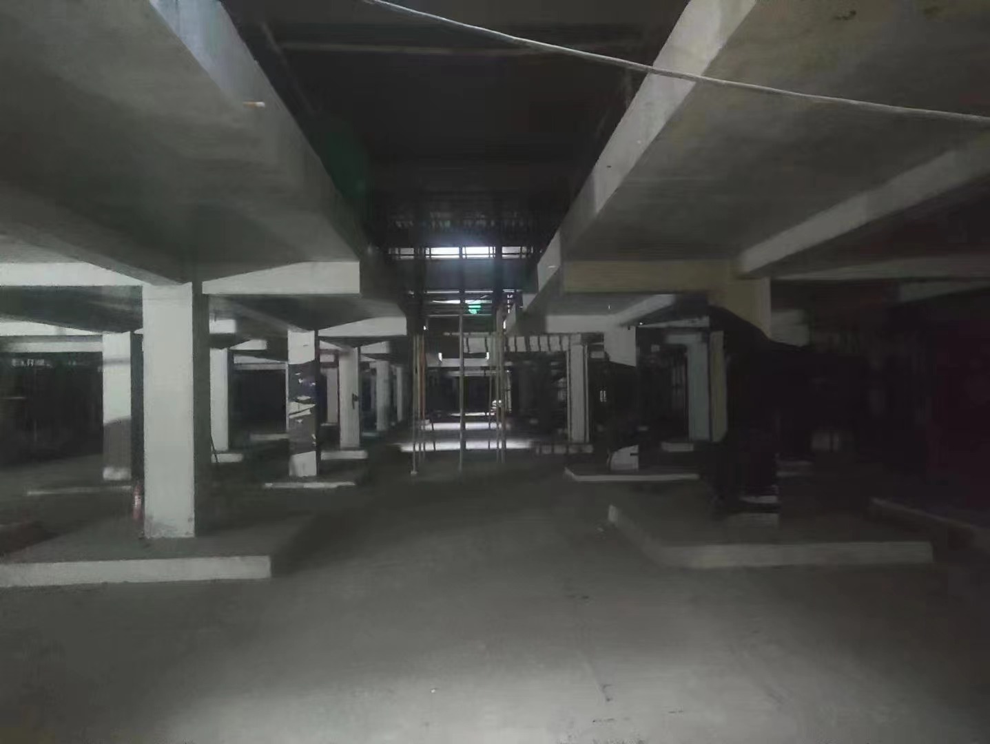 广安山东又一个上海博普LOFT车库拔地而起